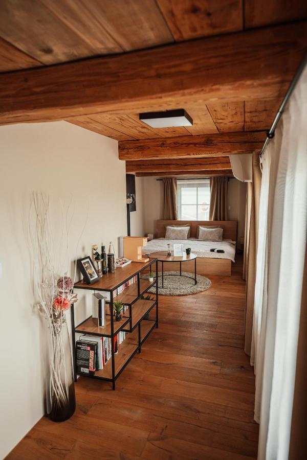 Kocbek Since 1929 Apartment Sveti Jurij ob Scavnici ภายนอก รูปภาพ