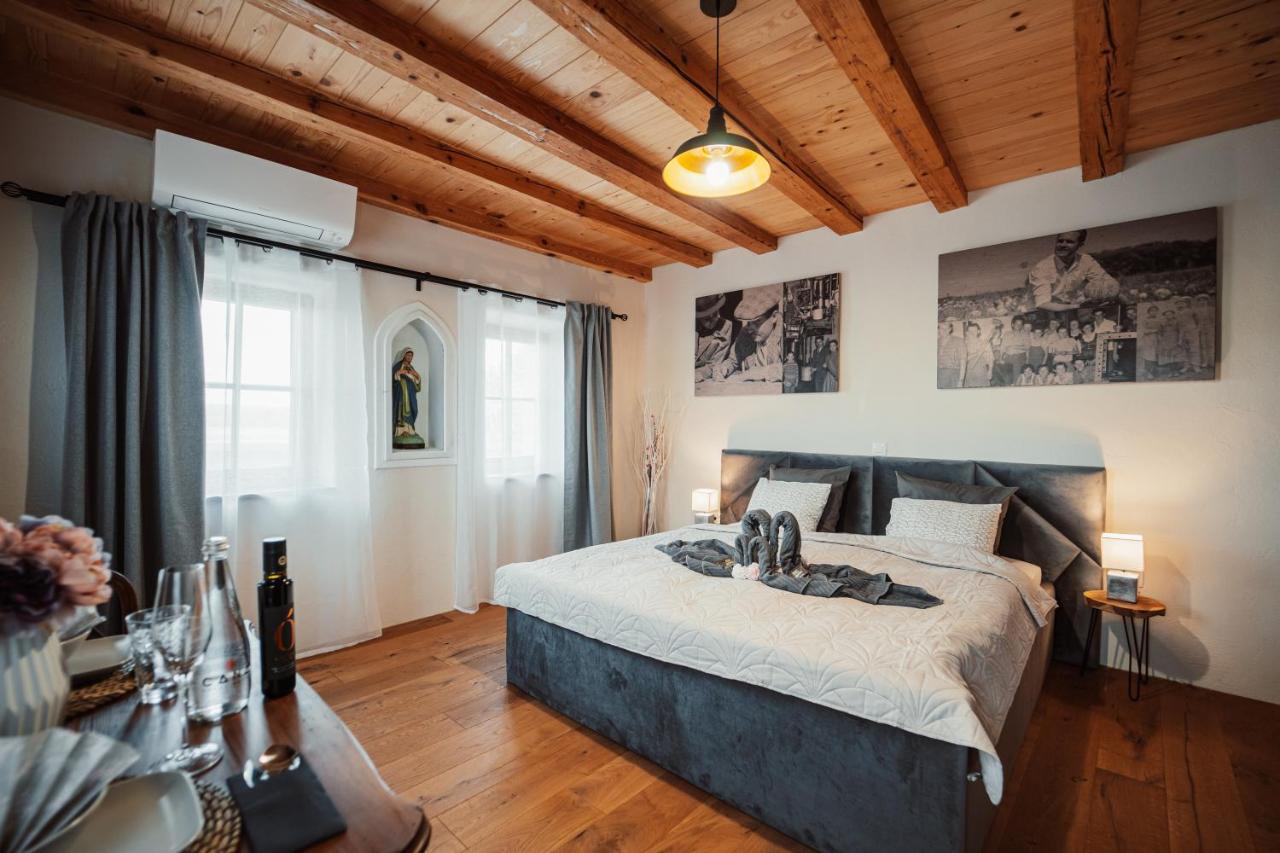 Kocbek Since 1929 Apartment Sveti Jurij ob Scavnici ภายนอก รูปภาพ