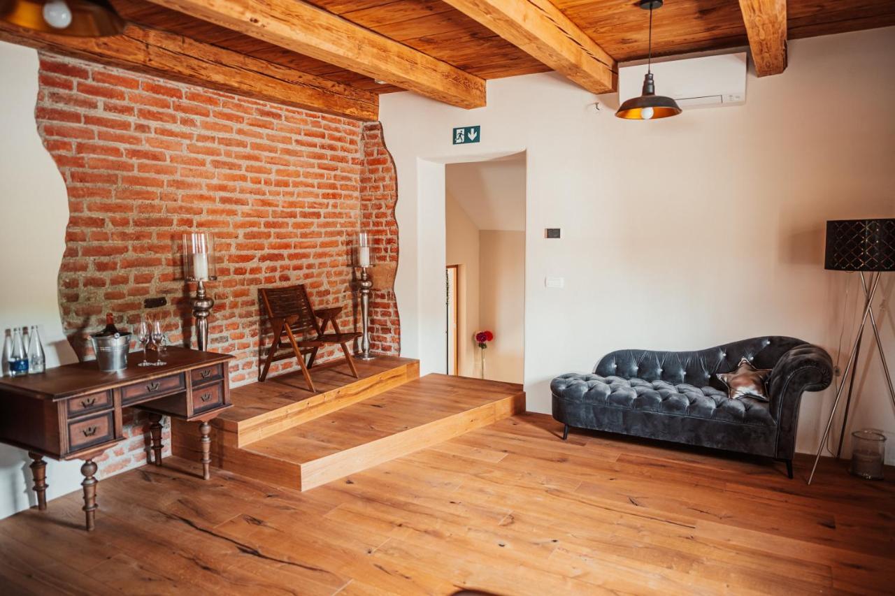 Kocbek Since 1929 Apartment Sveti Jurij ob Scavnici ภายนอก รูปภาพ