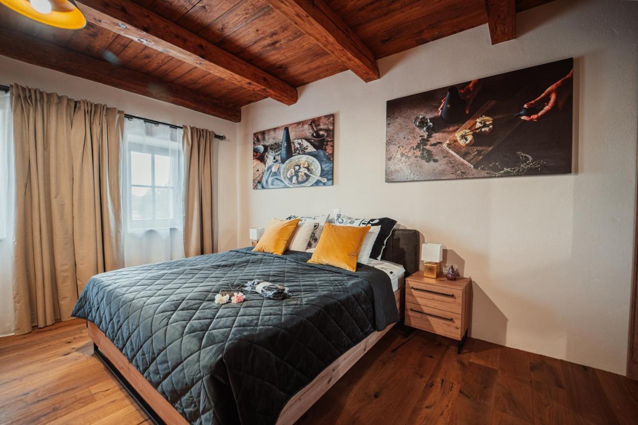 Kocbek Since 1929 Apartment Sveti Jurij ob Scavnici ภายนอก รูปภาพ